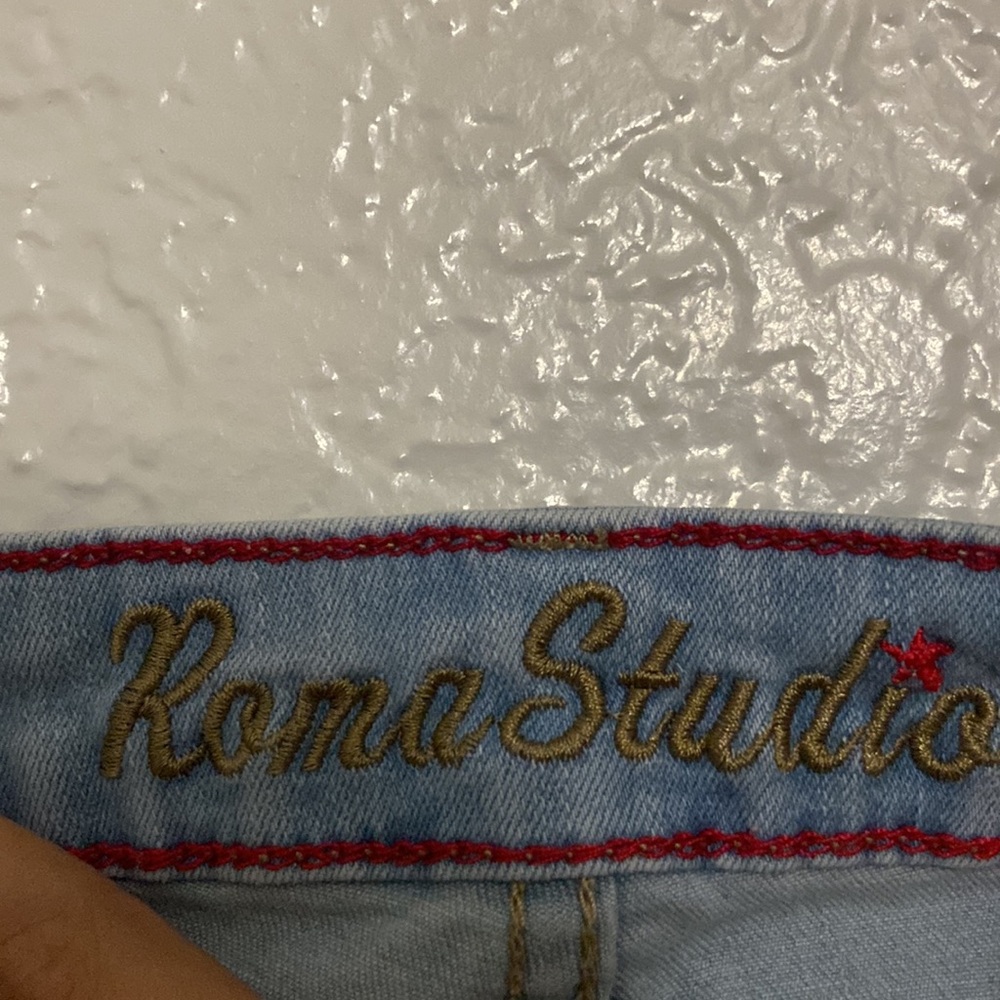 ROMA STUIDO JEANS - Picture 3 of 3